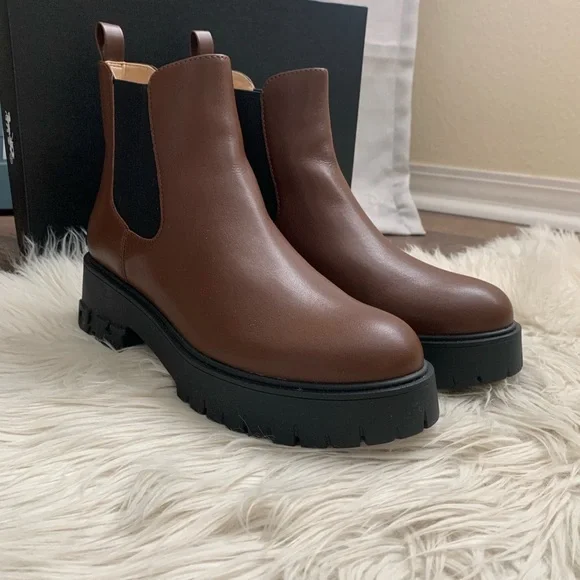 Coach Reid Leather Bootie Walnut Chelsea Boots - Picture 9 of 13